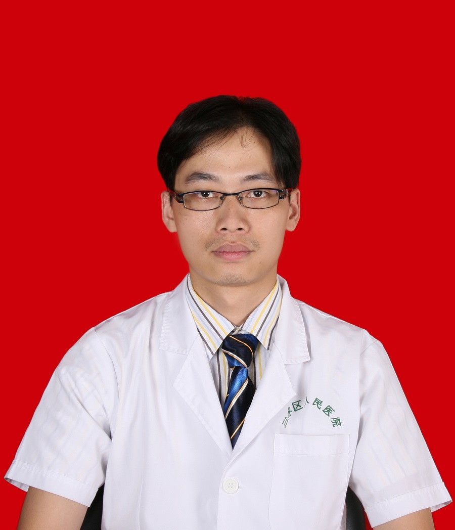 覃修桐1.jpg 覃修桐1.jpg